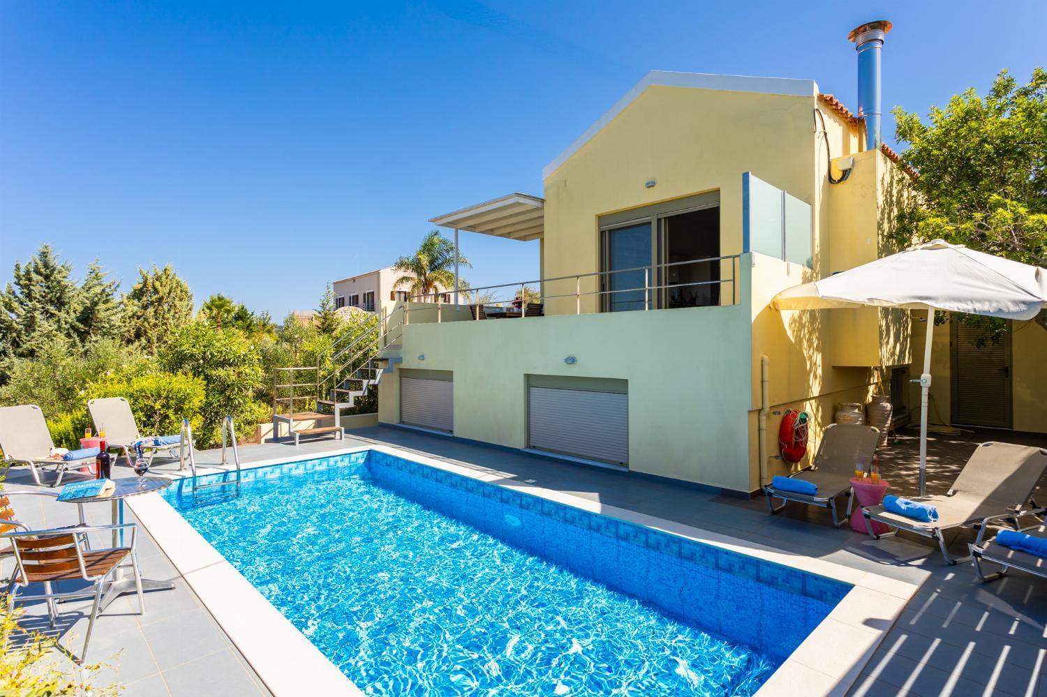 Villa Litsa Litsárdha Екстериор снимка