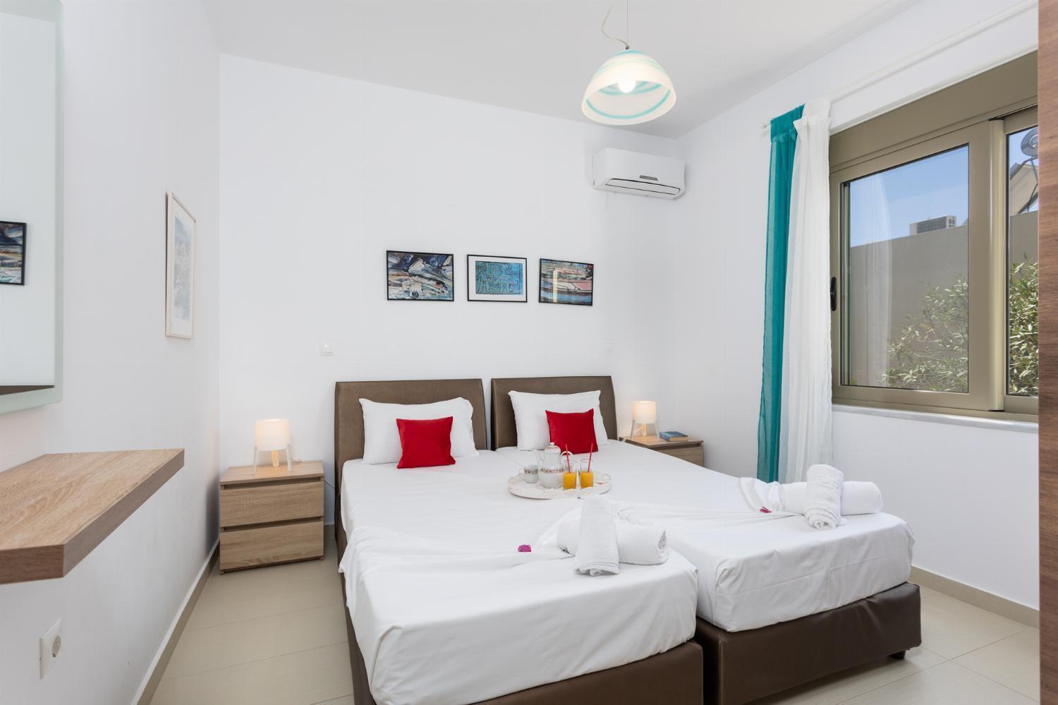 Villa Litsa Litsárdha Екстериор снимка