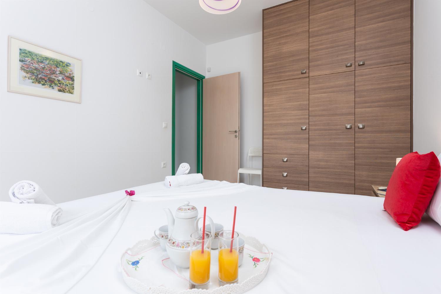 Villa Litsa Litsárdha Екстериор снимка