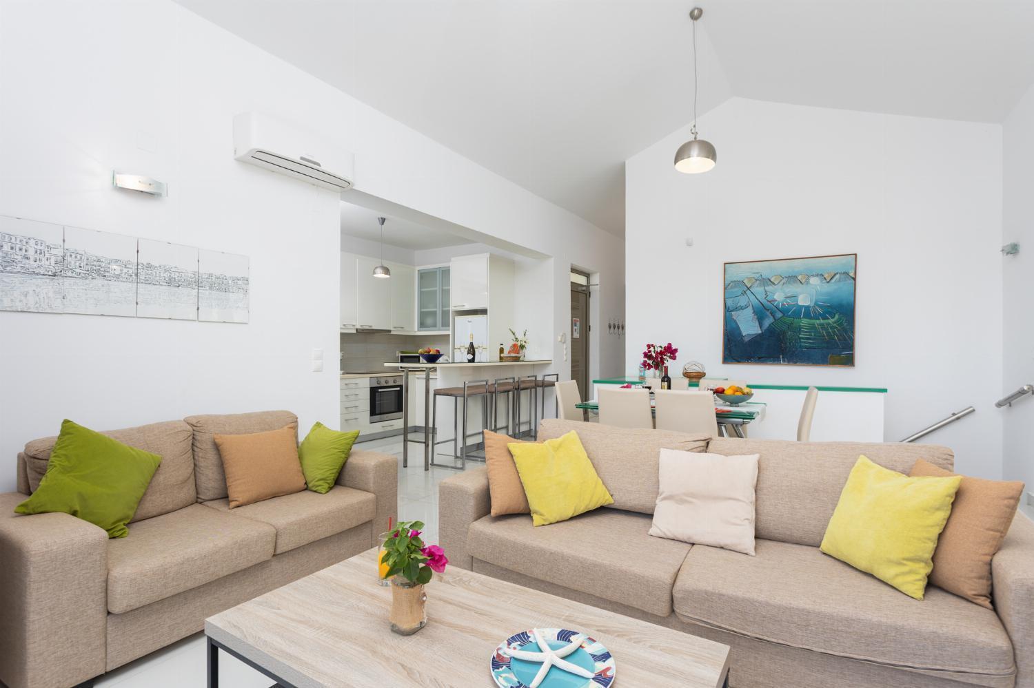 Villa Litsa Litsárdha Екстериор снимка